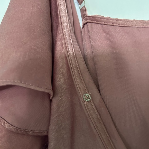 Lulu’s Mauve, long satin align dress - Picture 11 of 16